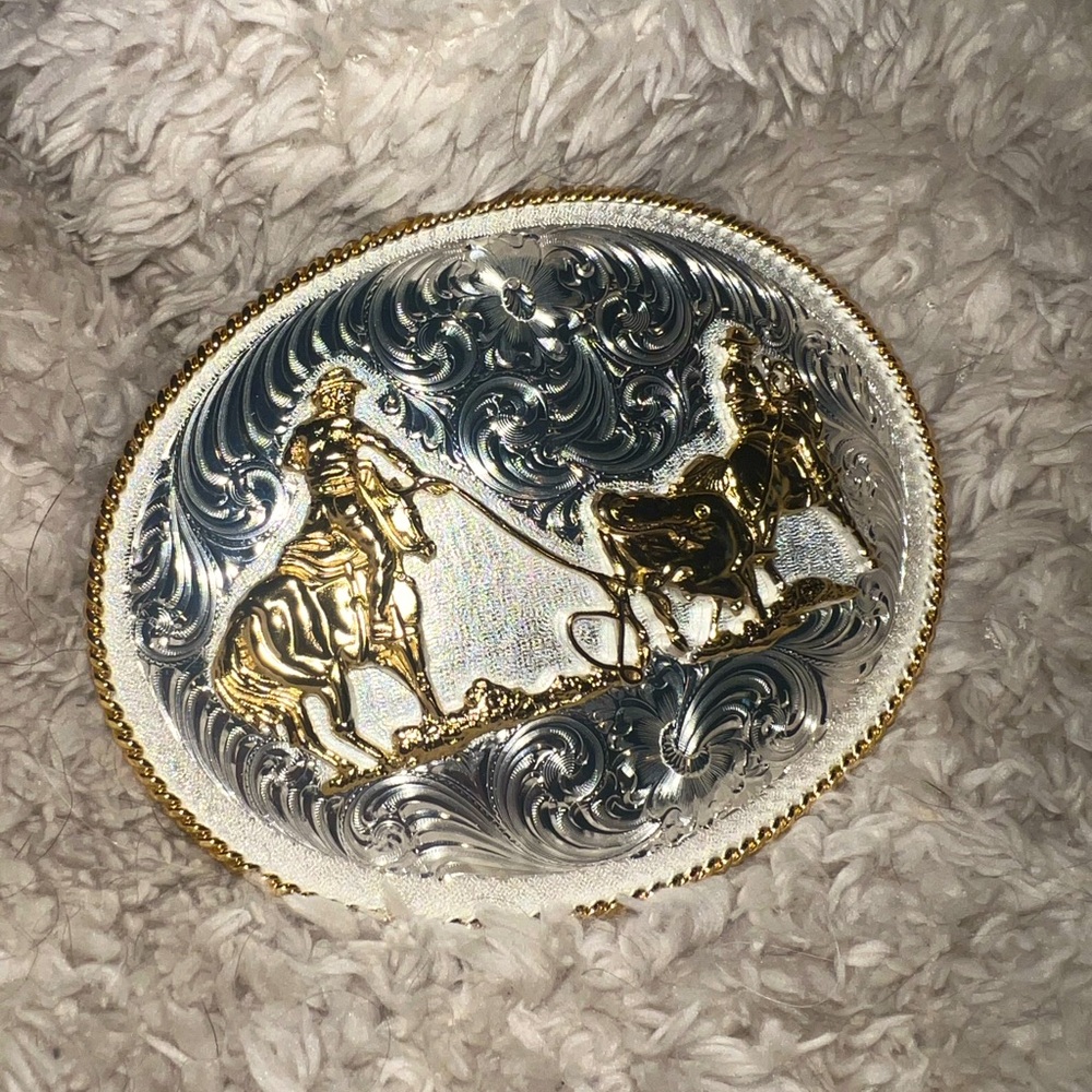 Montana Silversmith belt buckle